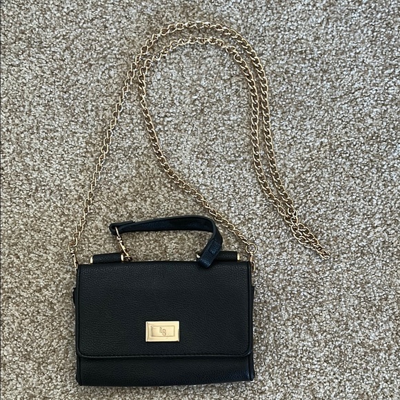 LG Handbags - Small Black Crossbody Bag with Gold Chain